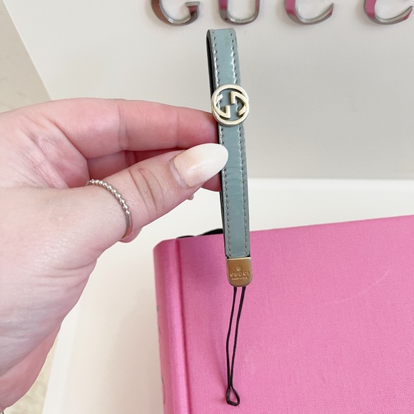 Authentic Gucci Tiffany Blue Patent Leather GG Logo Lanyard / Keychain - Picture 8 of 15